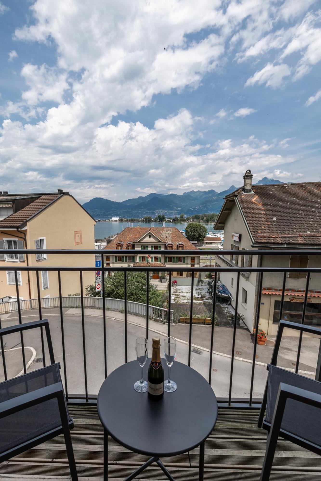 Aloha Chambres Port-Valais Eksteriør bilde